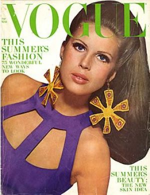 Vintage Vogue magazine covers - wah4mi0ae4yauslife.com - Vintage Vogue May 1966 - Birgitta af Klerker.jpg